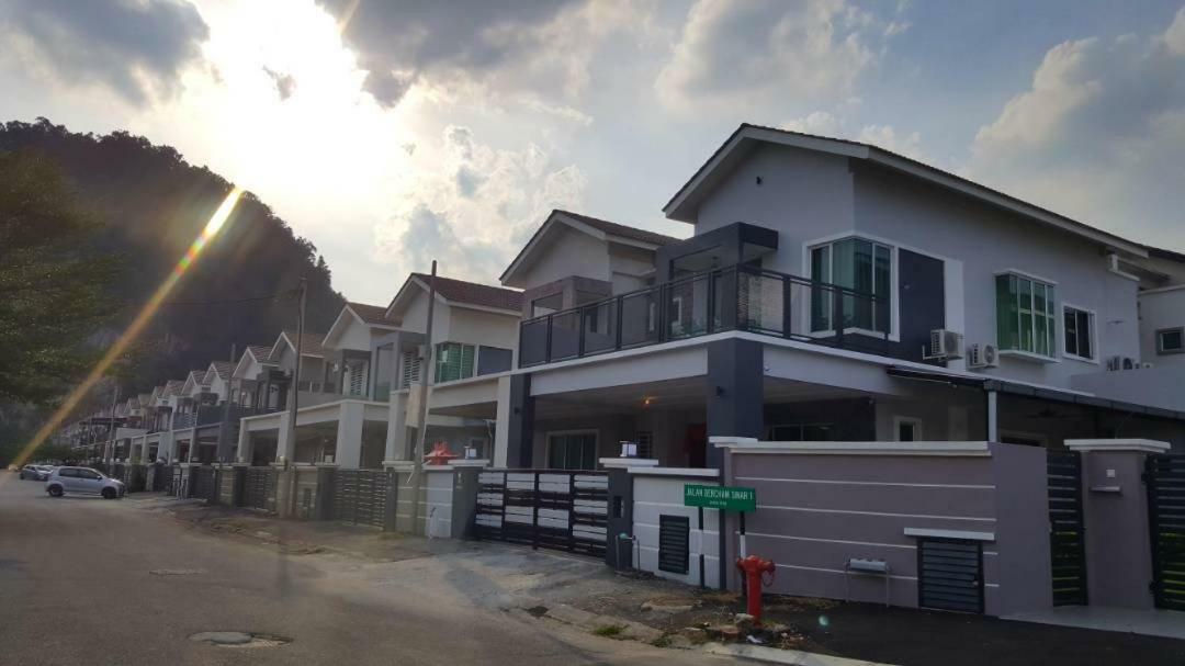 Ipoh Easteden Homestay Extérieur photo