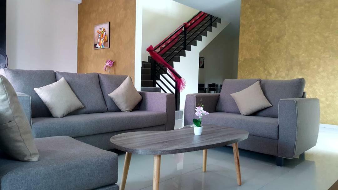 Ipoh Easteden Homestay Extérieur photo