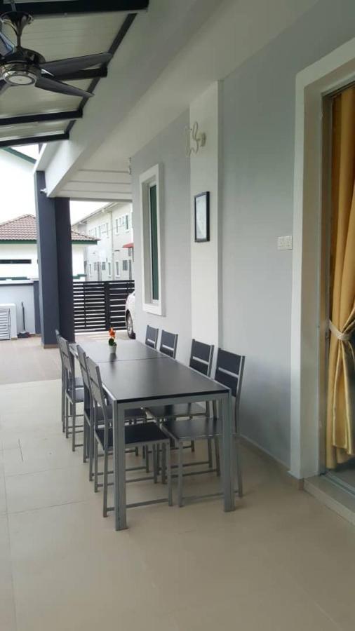 Ipoh Easteden Homestay Extérieur photo